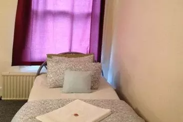 Hotel Bumblebee Cottage