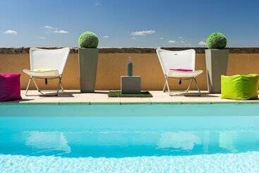 ホテル Cap De Castel