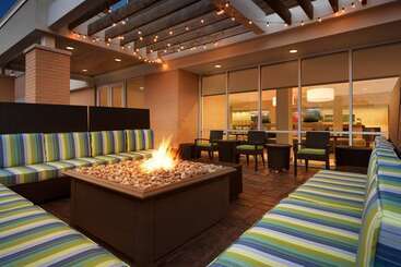 فندق Home2 Suites By Hilton Milwaukee Brookfield