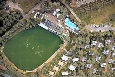 בית מלון כפרי Villaggio La Pescaccia