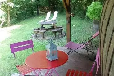 ベッドアンドブレックファースト Les Tonneaux De Lisores