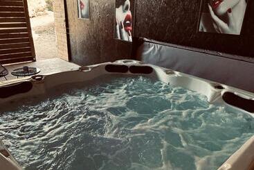 ホテル Le Maquis Rooms