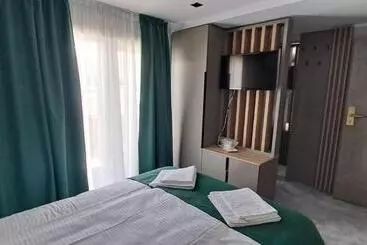 Hotel Plutitor Lebăda