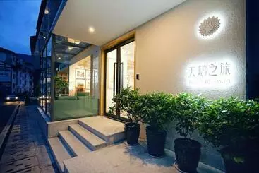 Travel Of Swan International Hostel