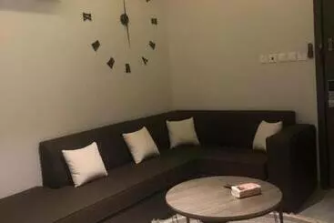 Huoneistohotelli Cast Home