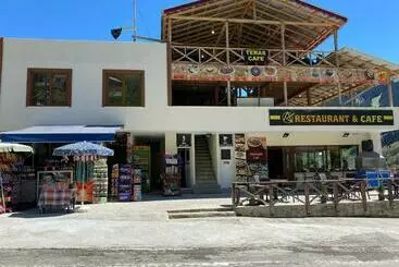 アパートホテル Alkurtoğlu Pansiyon&cafe& Restoran