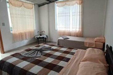 Hostel Mindomundo Home