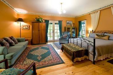 Hotel Accommodation Station Daylesford