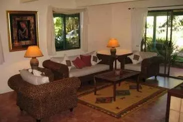 Hotelli The African Village