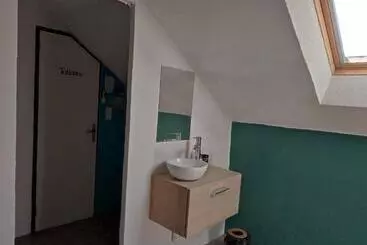 Aamiaismajoitus (B&B) õ 2040