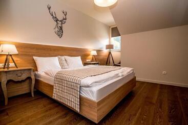 בית מלון כפרי újhuta Kastélyszálló