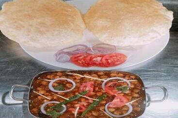 Mudras Grove Resort, Nainital