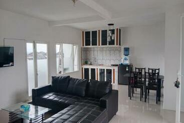 公寓式酒店  Aput Villa Residence Mutiara B7