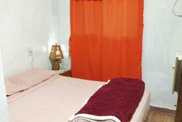 Hostel La Familia