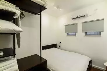 Hanasi 129   Boutique Apartments