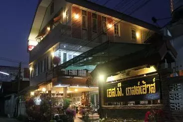 ペンション S.p. Guesthouse