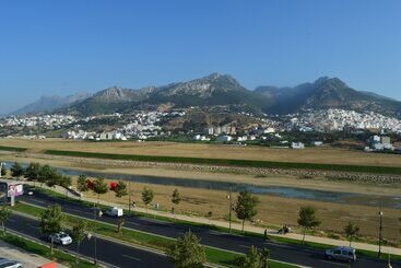 Prestige Hotel & Spa