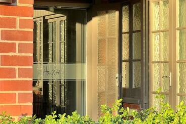 아파트 The Houston Wagga