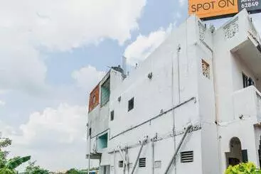Oyo Flagship Hotel Annai