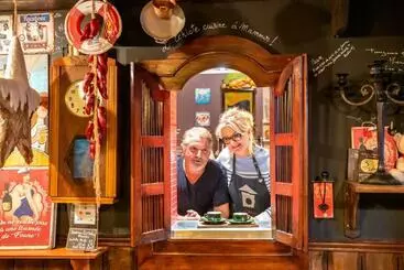 Aamiaismajoitus (B&B) Le Bassin Du Tertre