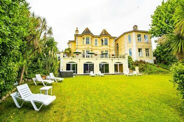 ホテル Crofton House