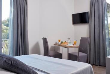 ホテル The Gardens Gallery