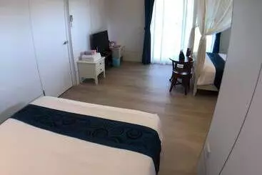 Leisure Bed And Breakfast