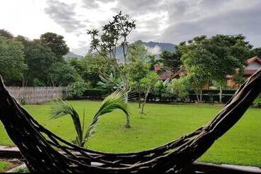 פנסיון Pai Nam Now