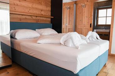 公寓式酒店 Astn Hütten Residenz Waldsicht Königsleiten Ferienwohnungen