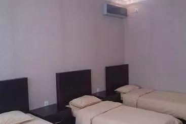 هاستل Baku Butik Mini