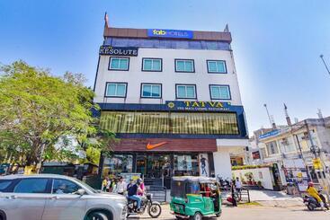 Fabhotel Resolute Gopalpura