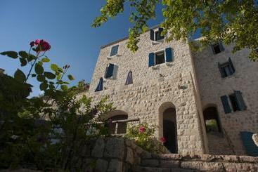 B&b Apart Hotel Paštrovski Konak