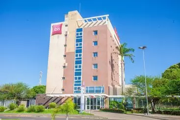 Hotel Ibis Lins