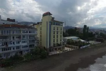 هتل Vurna Butik