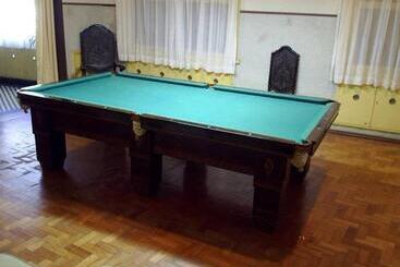 Parque Hotel Morro Azul   A 12 Km Do Parque Dos Dinossauros