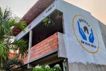 Hostel Em Boas Mãos