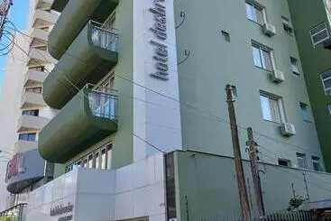 هتل Desbravador