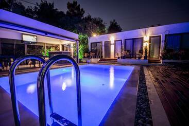 住宿加早餐 Eng Group Hotels