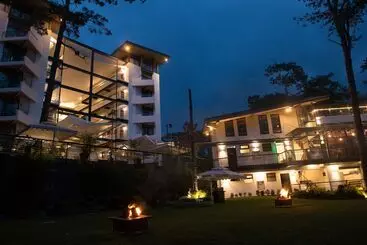 Szálloda Grand Sierra Pines Baguio