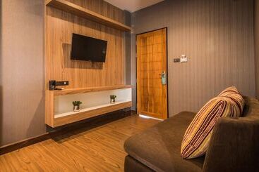 هتل Le Terrarium Bed & Sleep Chiang Rai