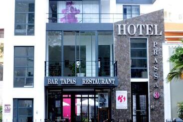 בית מלון כפרי Prassa 3 Boutique