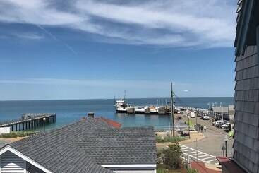 فندق على الطريق Mv Surfside