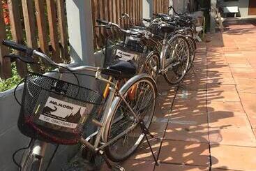 فندق Niwas Ayutthaya