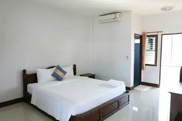 هتل Tararin