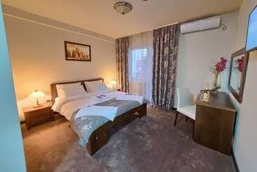 Garni Hotel Central Lux