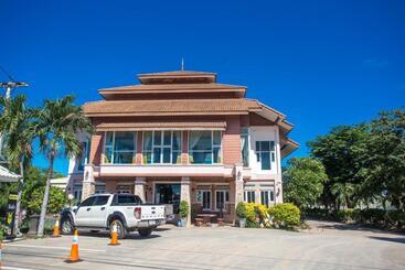 ホテル Phusuay Park View