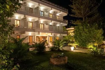 Hotel Elman