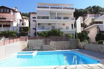 Hotel Studios Spiros Parga
