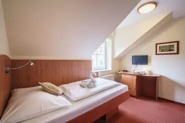 Hotelli Francis Spa