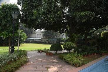 Отель Kamal Palace